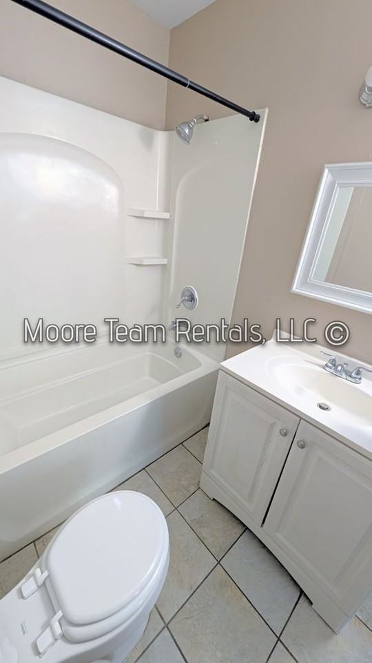 Hendersonville Heights Apts 506 - Photo 6 of 9