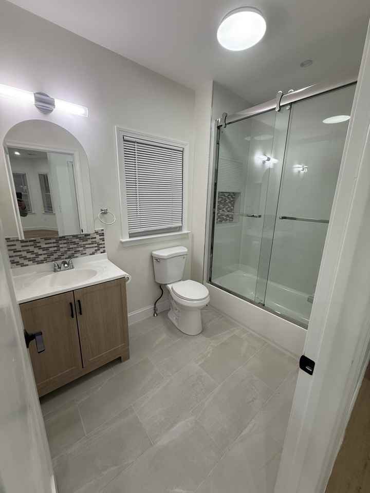 1077 Dorchester Avenue #2 - Photo 7 of 18