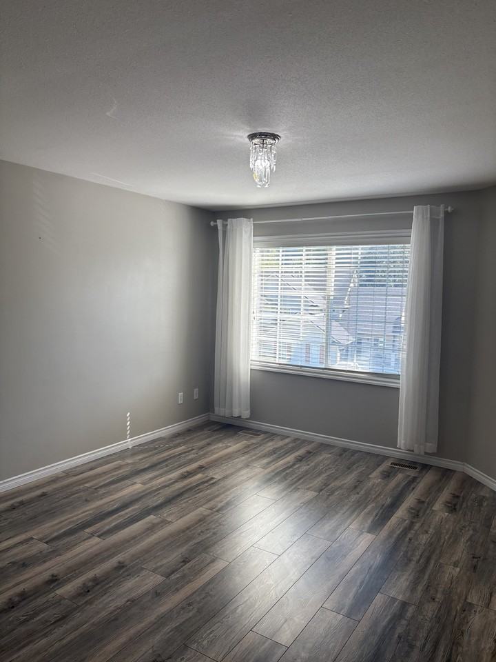5359 Teskey Road - Photo 5 of 37