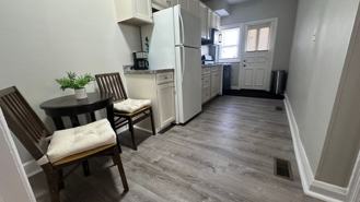 101 Denison St - Photo 1 of 1