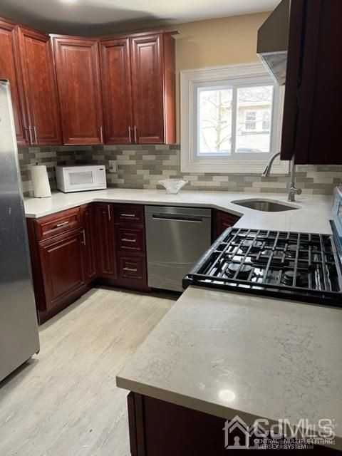 291 Grove St - Photo 2 of 13