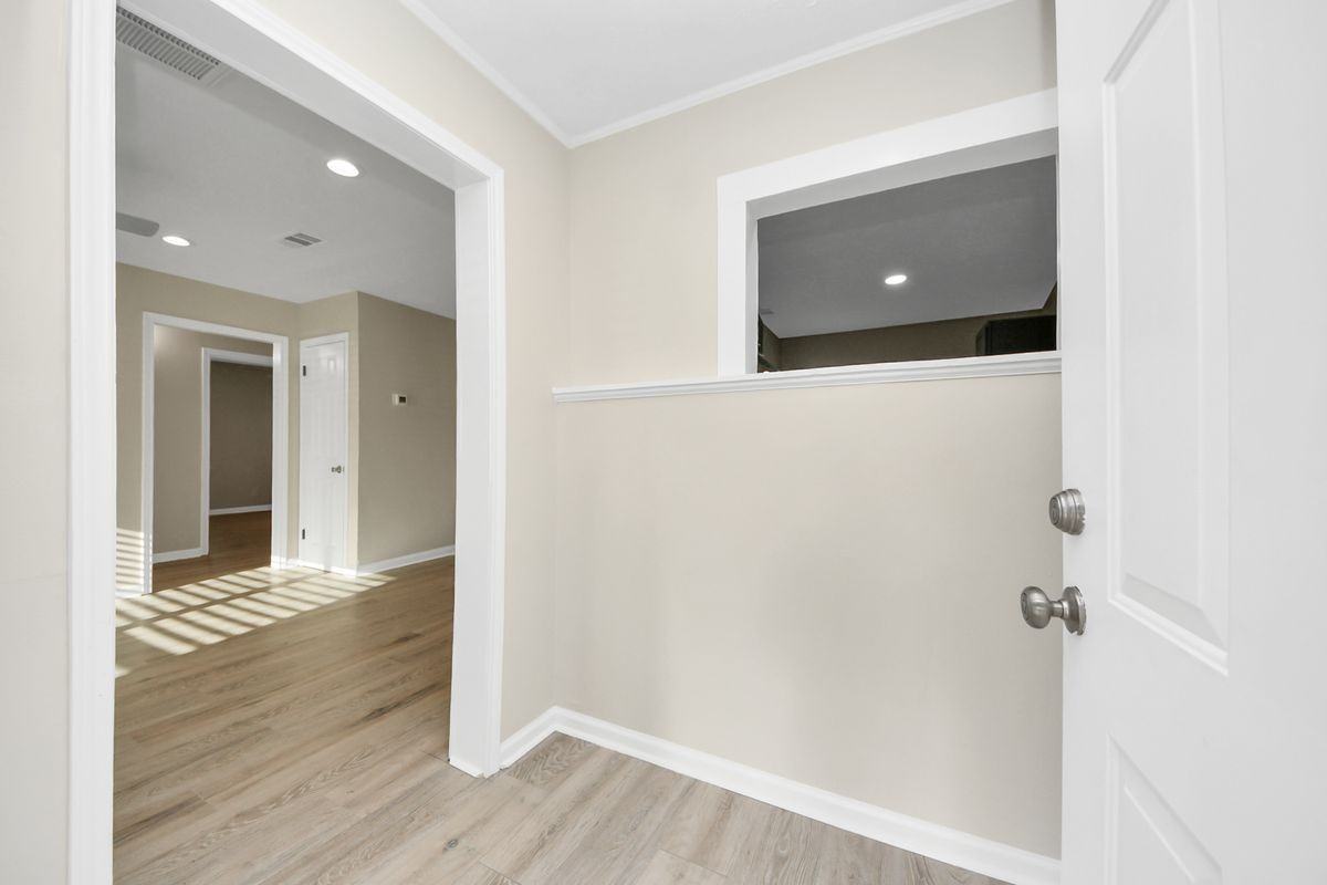 2919 Elser St - Photo 3 of 12