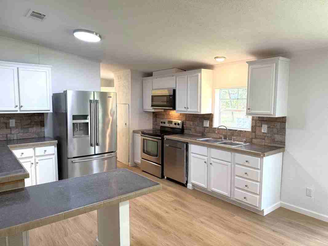 21471 Nw 172nd Rd - Photo 3 of 18