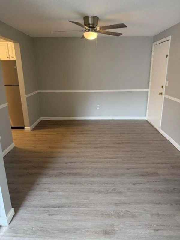 110 English Village Rd ##302 - Photo 3 of 34