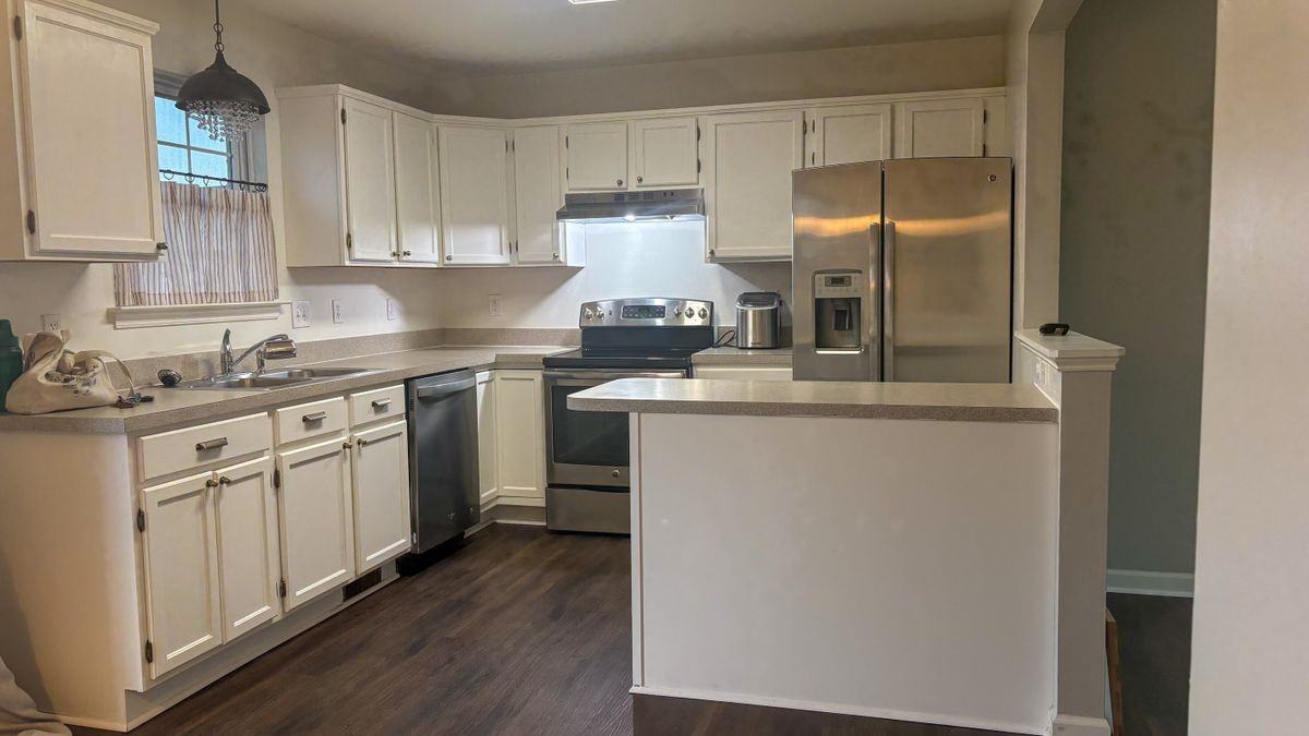 106 Zephyr Ln - Photo 4 of 23