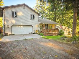 featured image of 21724 N Clear Lake Blvd Se
