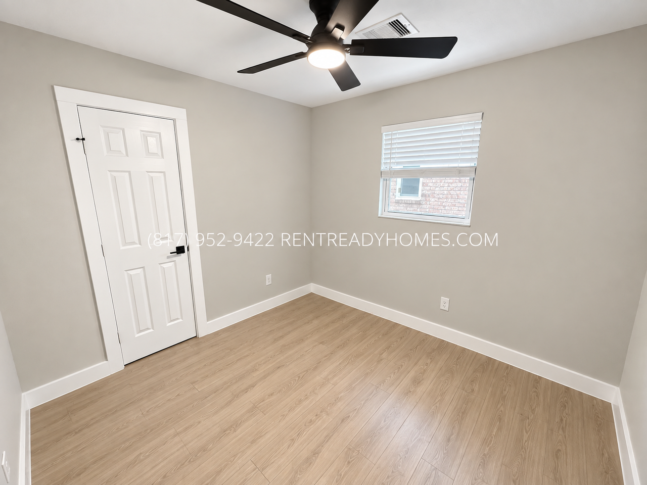 8714 Twisting Vine Ln - Photo 4 of 9