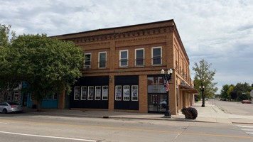 featured image of 304 Demers Ave