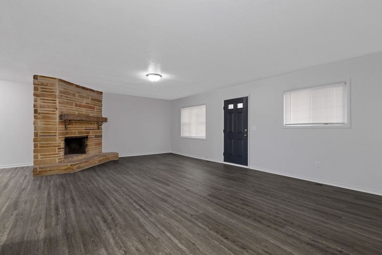 3427 30th St Ne - Photo 5 of 20