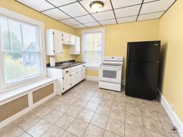 featured image of 2 Lawrence St