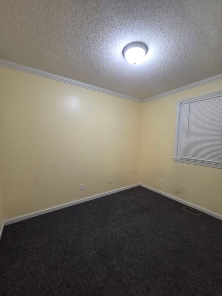 86 Landeau Cir - Photo 5 of 18