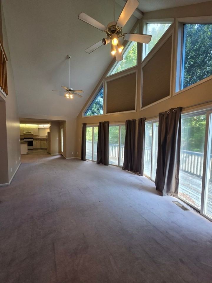 86 Landeau Cir - Photo 7 of 18
