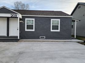203 W Dewey Ave - Photo 1 of 1