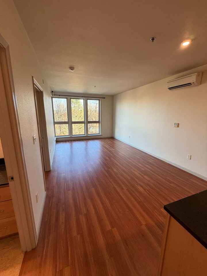 118 Nw Jackson Ave #407 - Photo 7 of 16