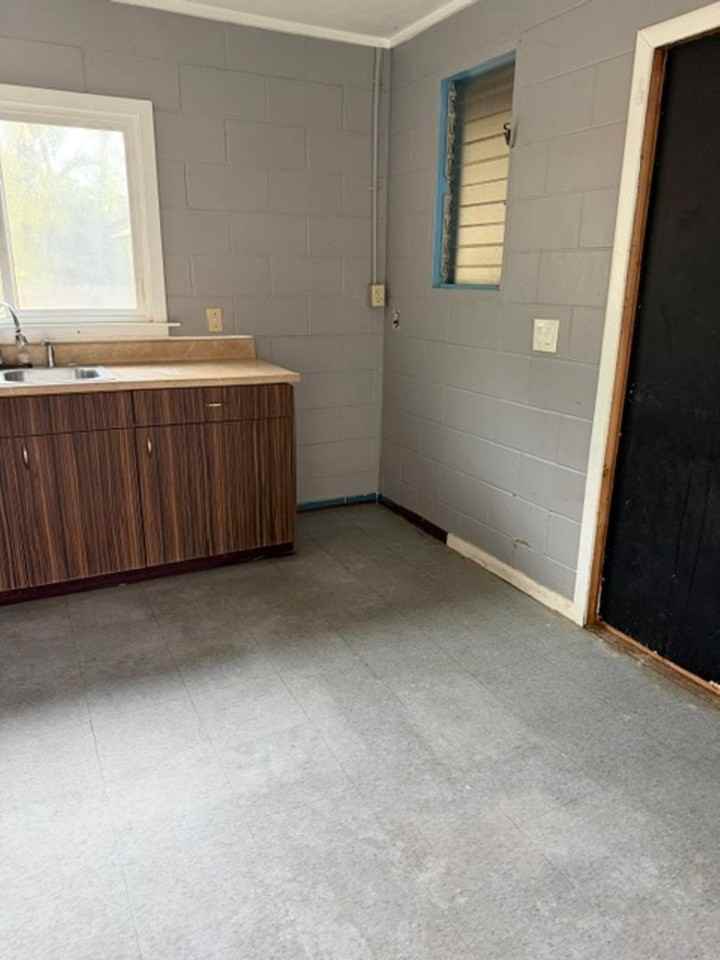 36 Kupono St - Photo 2 of 8