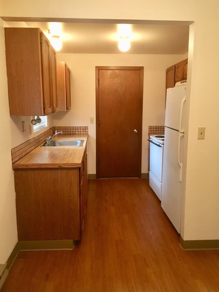 3317 Addy St - Photo 6 of 18