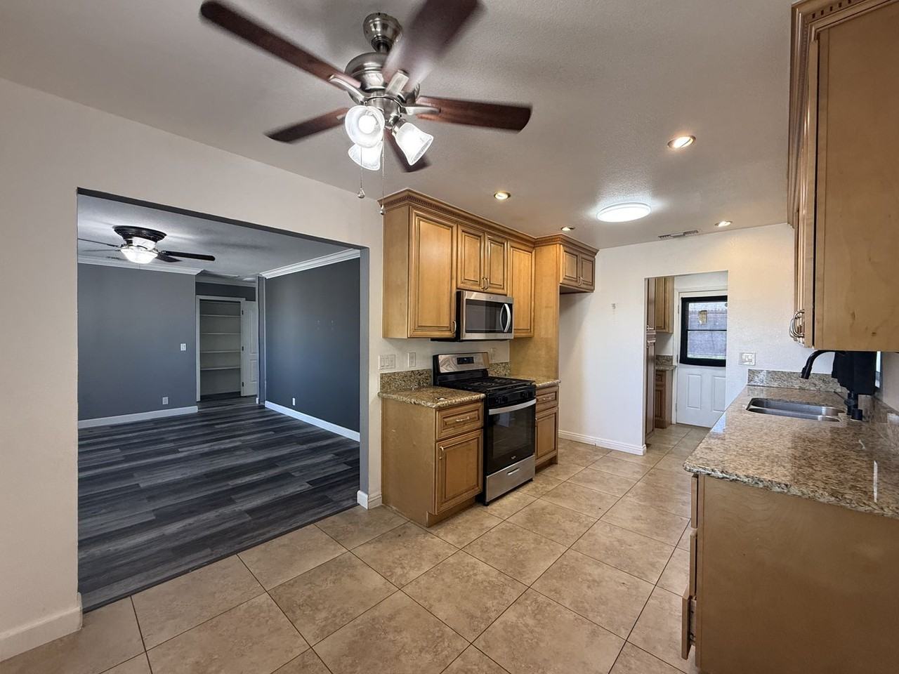 37617 5th St E - Photo 5 of 18