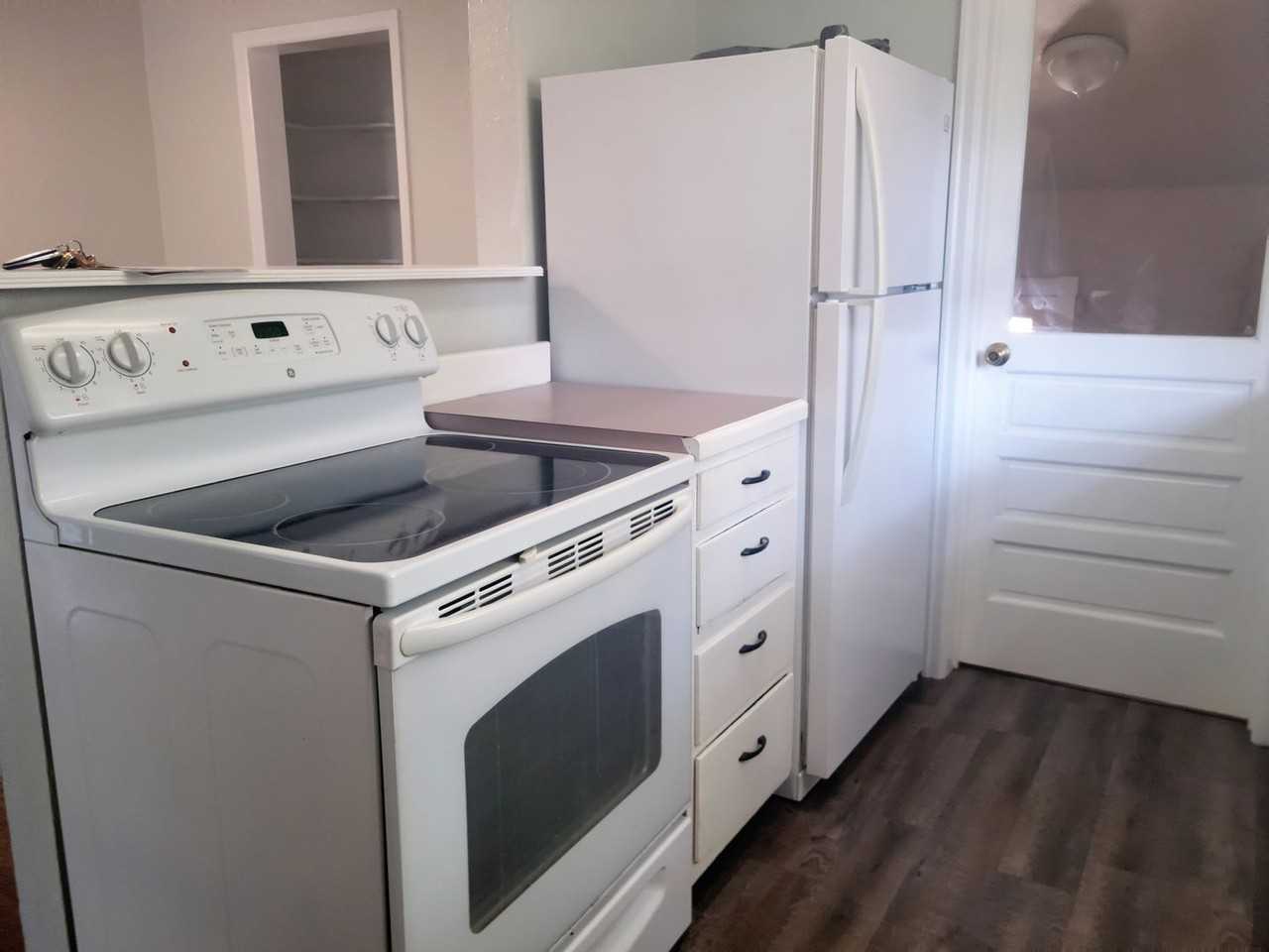 1211 Yale Ave - Photo 6 of 14