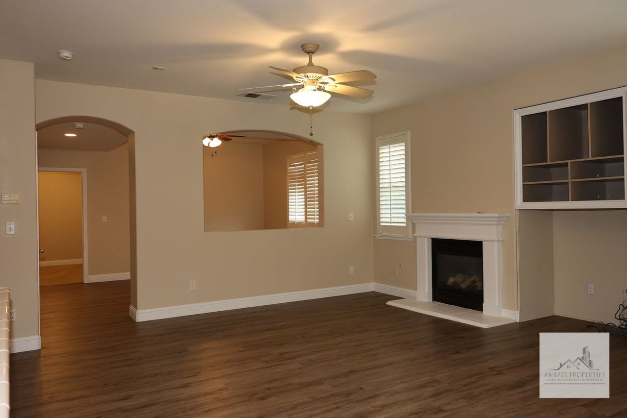 1845 N Pistachio Ave - Photo 2 of 20
