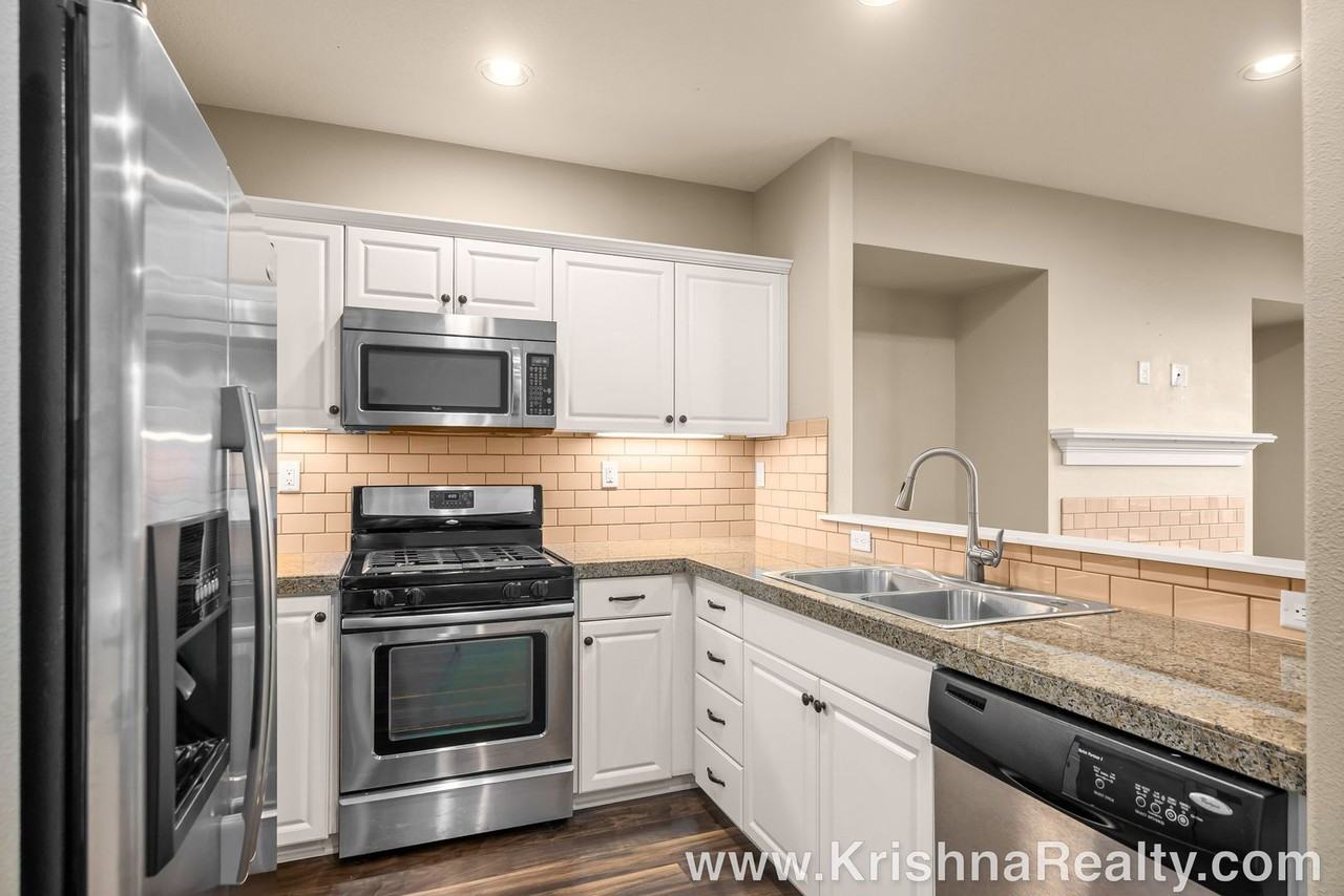 15131 Sw Canyon Wren Way - Photo 4 of 27