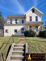 featured image of 142 S Carlisle St