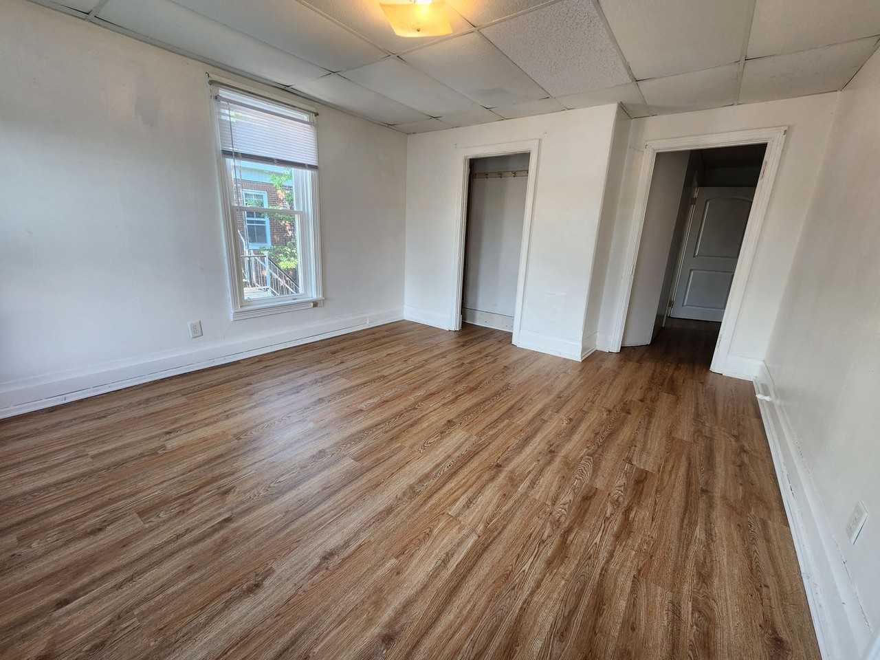 142-144 South Carlisle St. - Photo 2 of 14