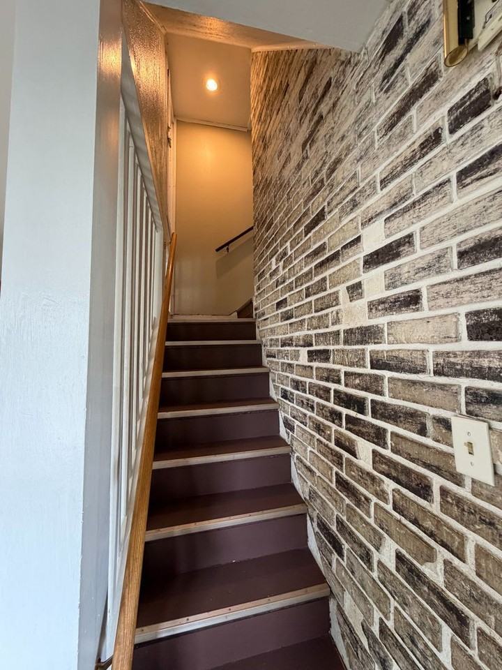 54 E 19th St - Photo 7 of 10