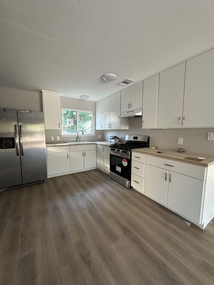 7127 Howerington Cir - Photo 5 of 9