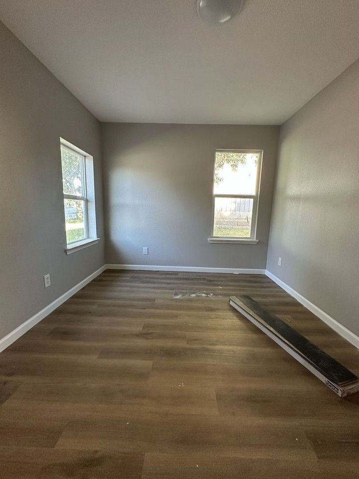 7127 Howerington Cir - Photo 7 of 9