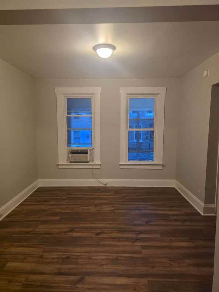 665 Saint Joseph St - Photo 2 of 13