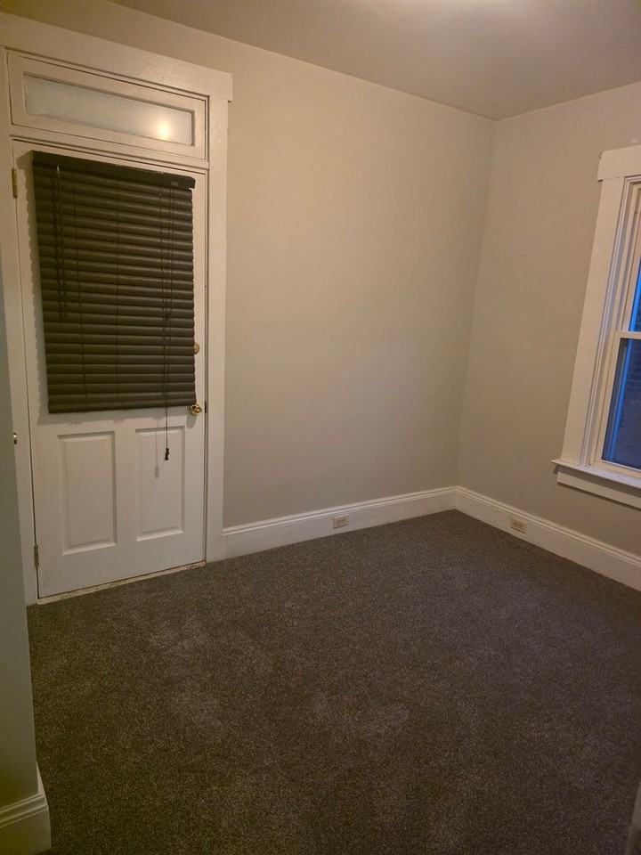 665 Saint Joseph St - Photo 7 of 13