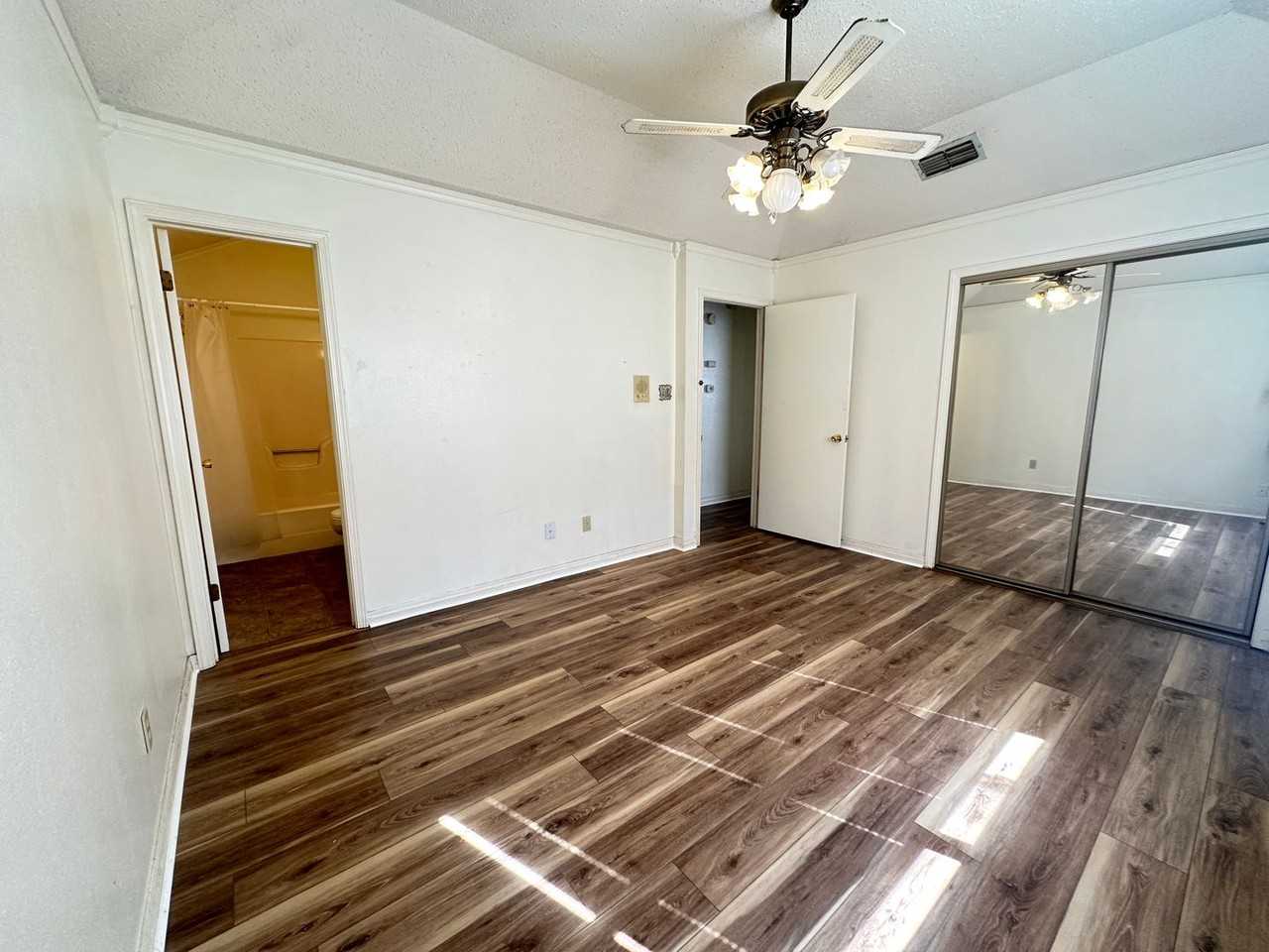 9106 Bushnell Ln - Photo 7 of 10