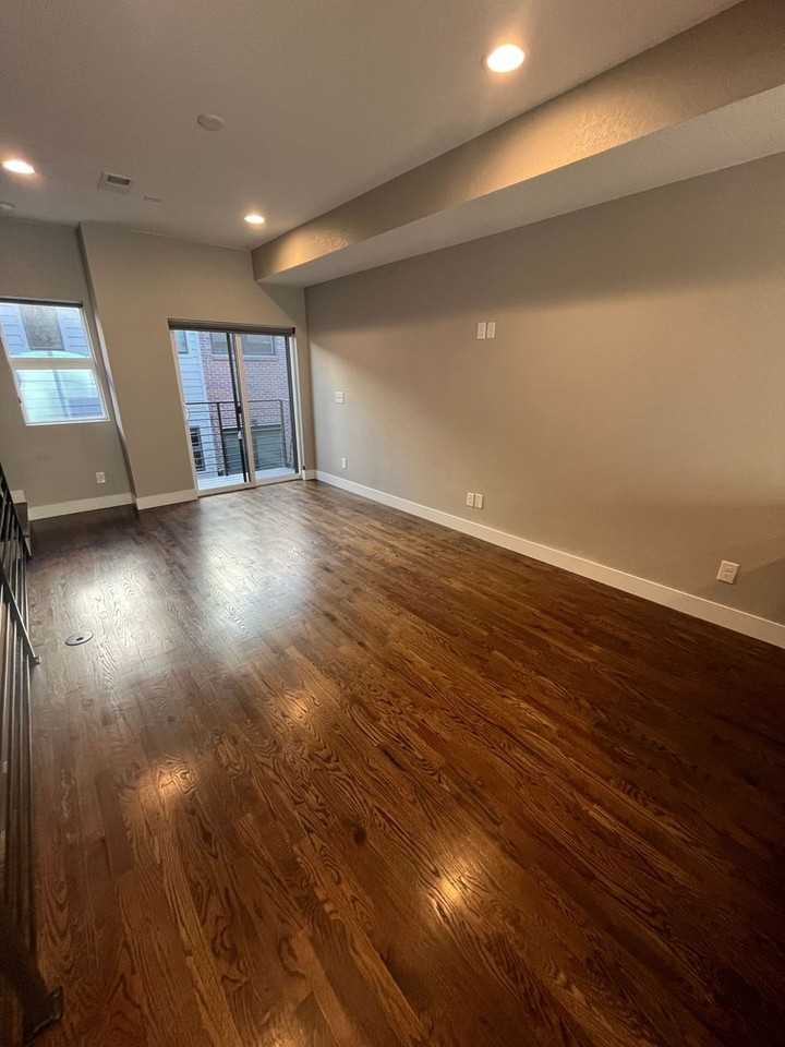 2858 Hazel Ct - Photo 6 of 30