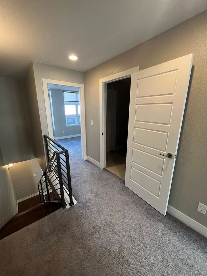 2858 Hazel Ct - Photo 7 of 30