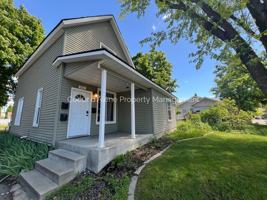 featured image of 311 E Foster Ave #1