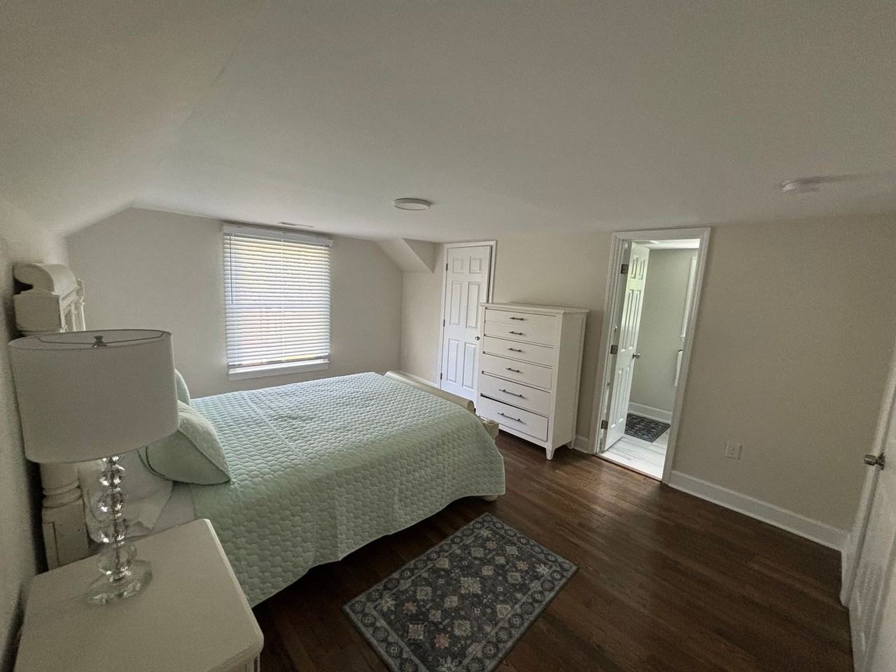 1231 Brookwood Dr - Photo 3 of 15