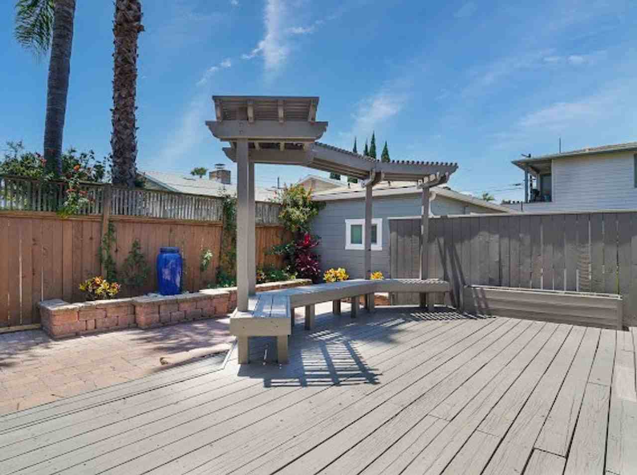4772 Idaho St - Photo 3 of 18
