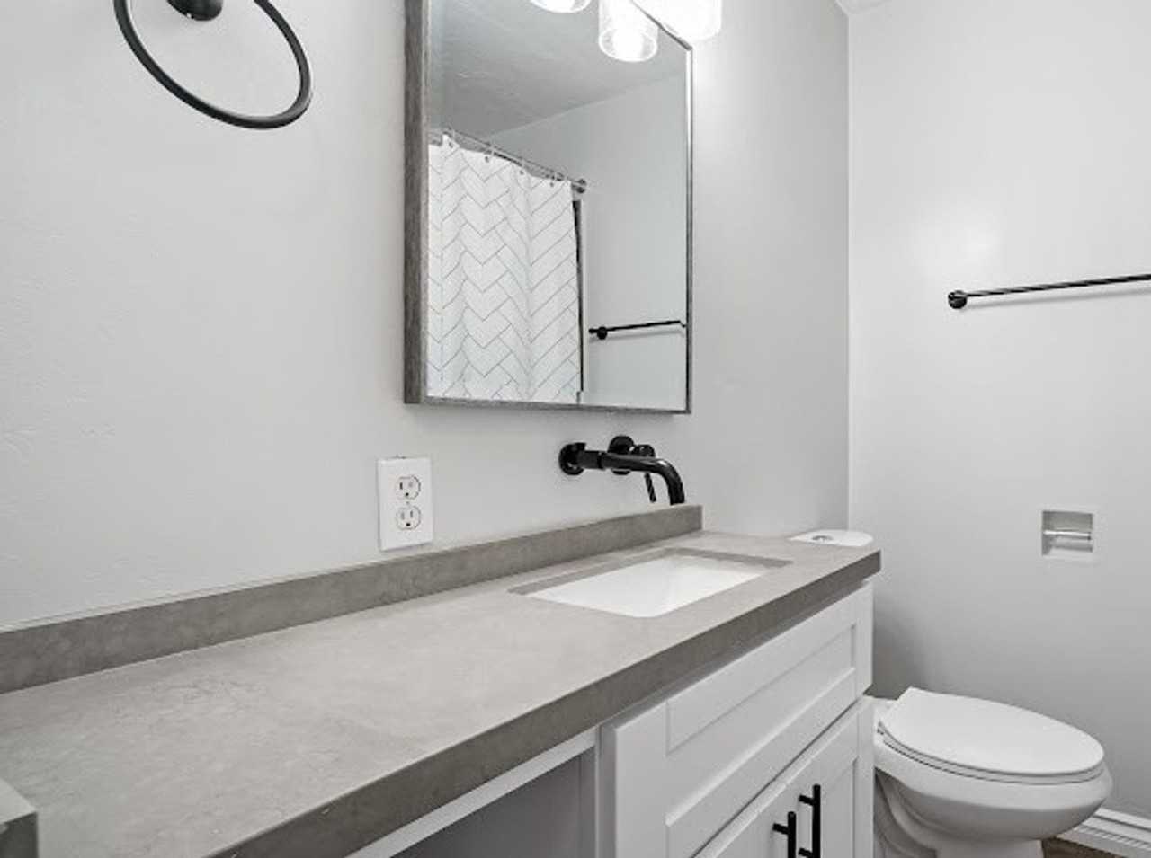 4772 Idaho St - Photo 4 of 18