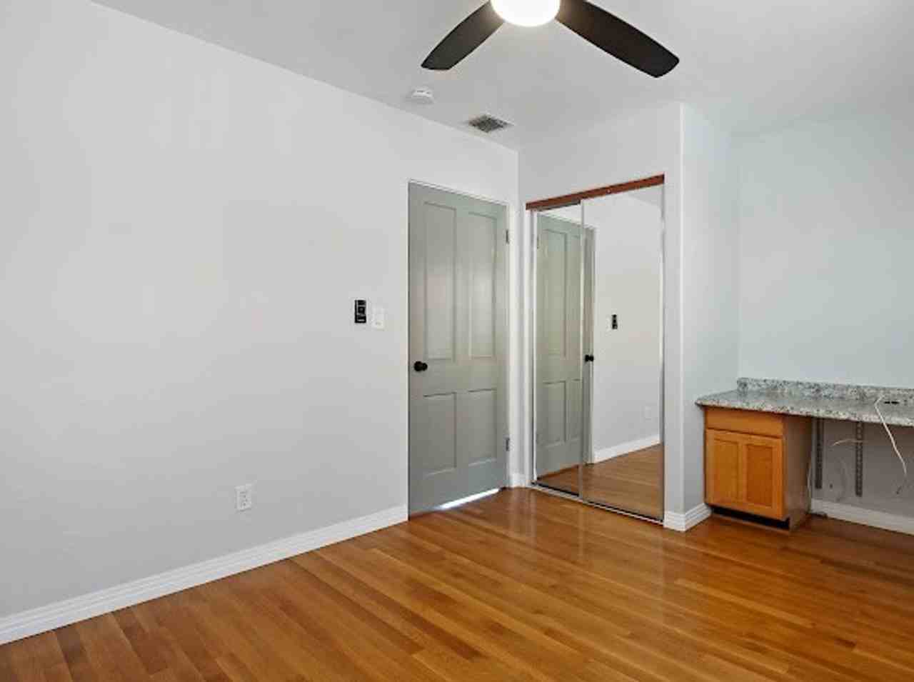 4772 Idaho St - Photo 5 of 18