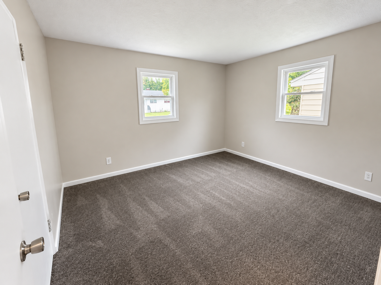 3314 Towers Ct S - Photo 7 of 16