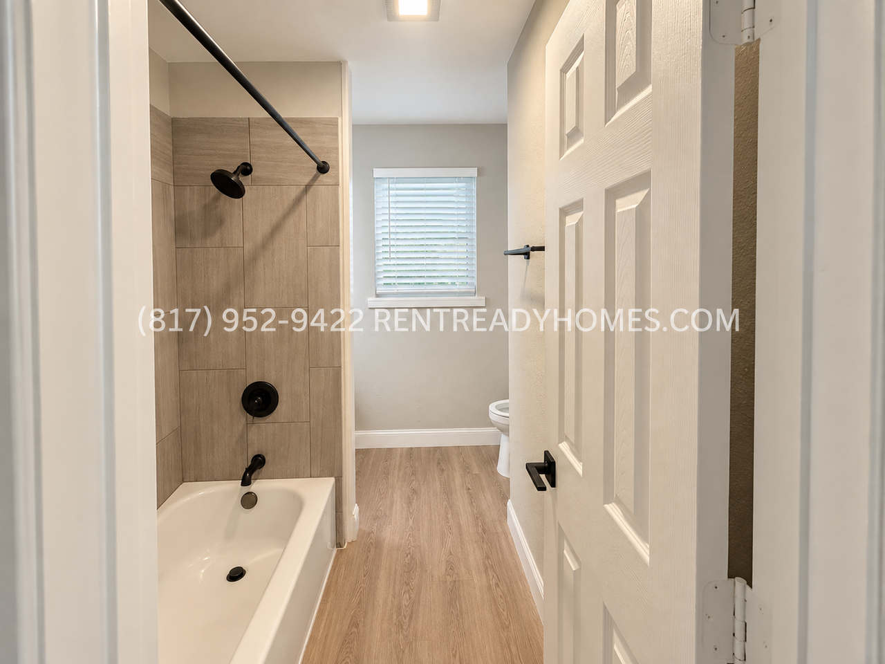 806 N Center St - Photo 7 of 10