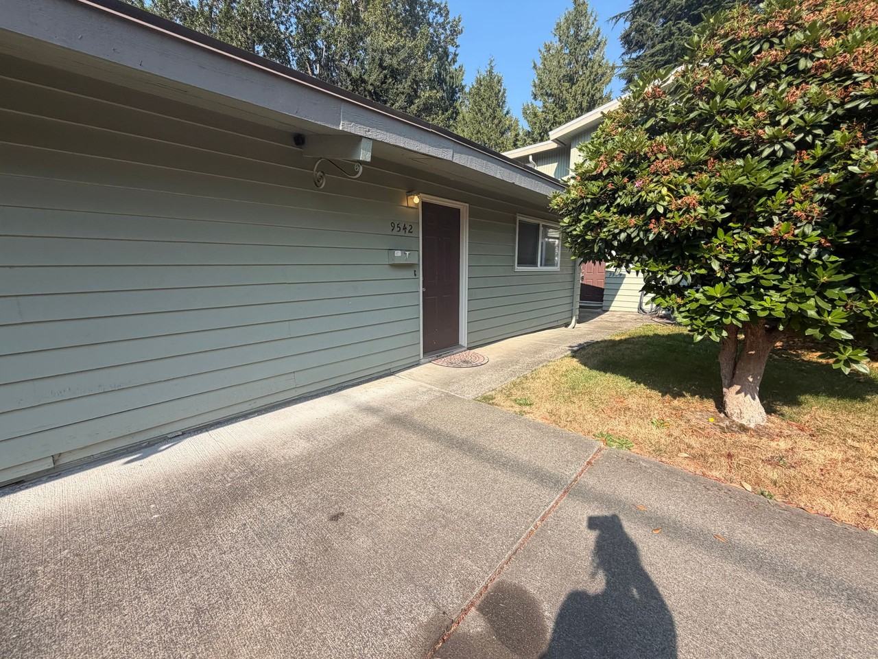 9542 8th Ave Nw - Photo 3 of 24