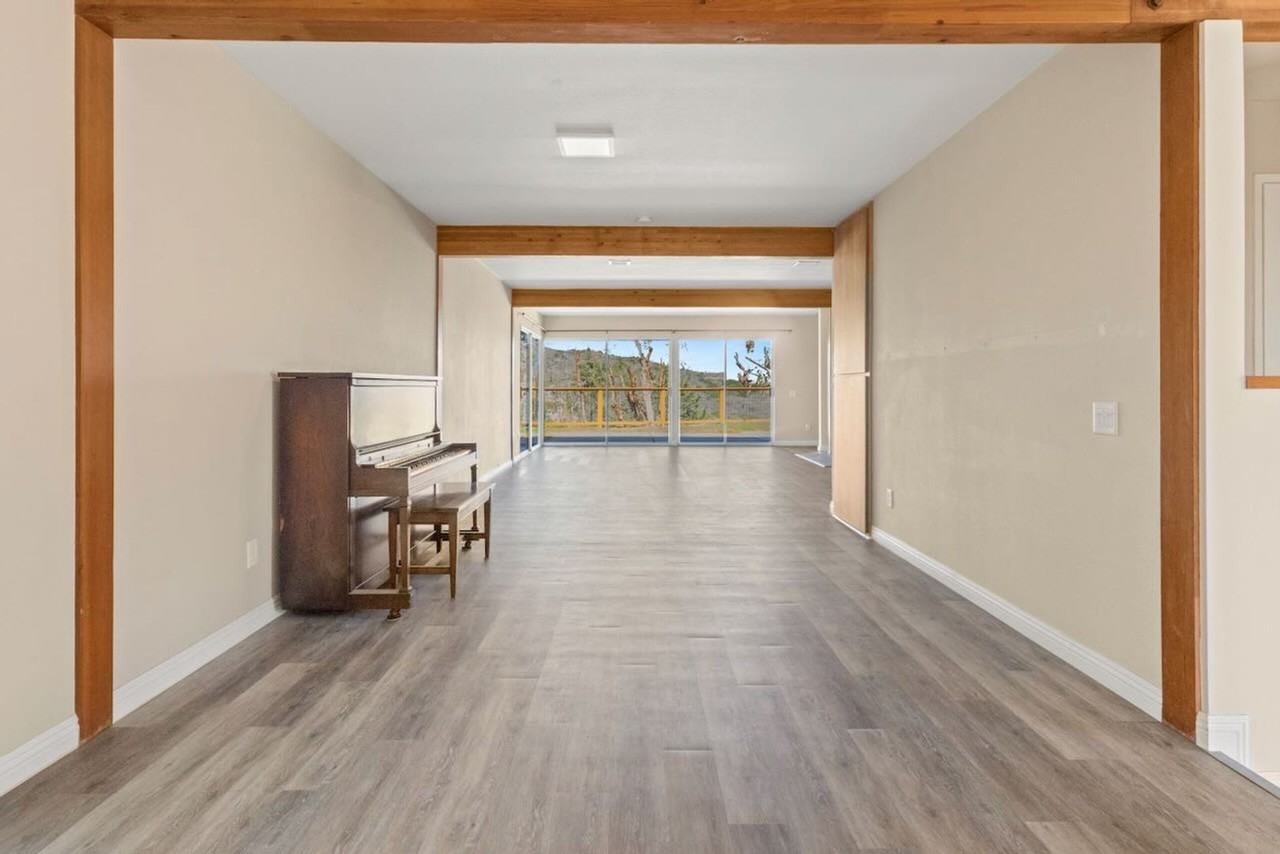 145 Avenida Cota - Photo 4 of 50
