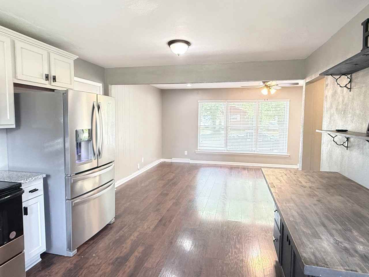 667 Parkwood Dr - Photo 6 of 22