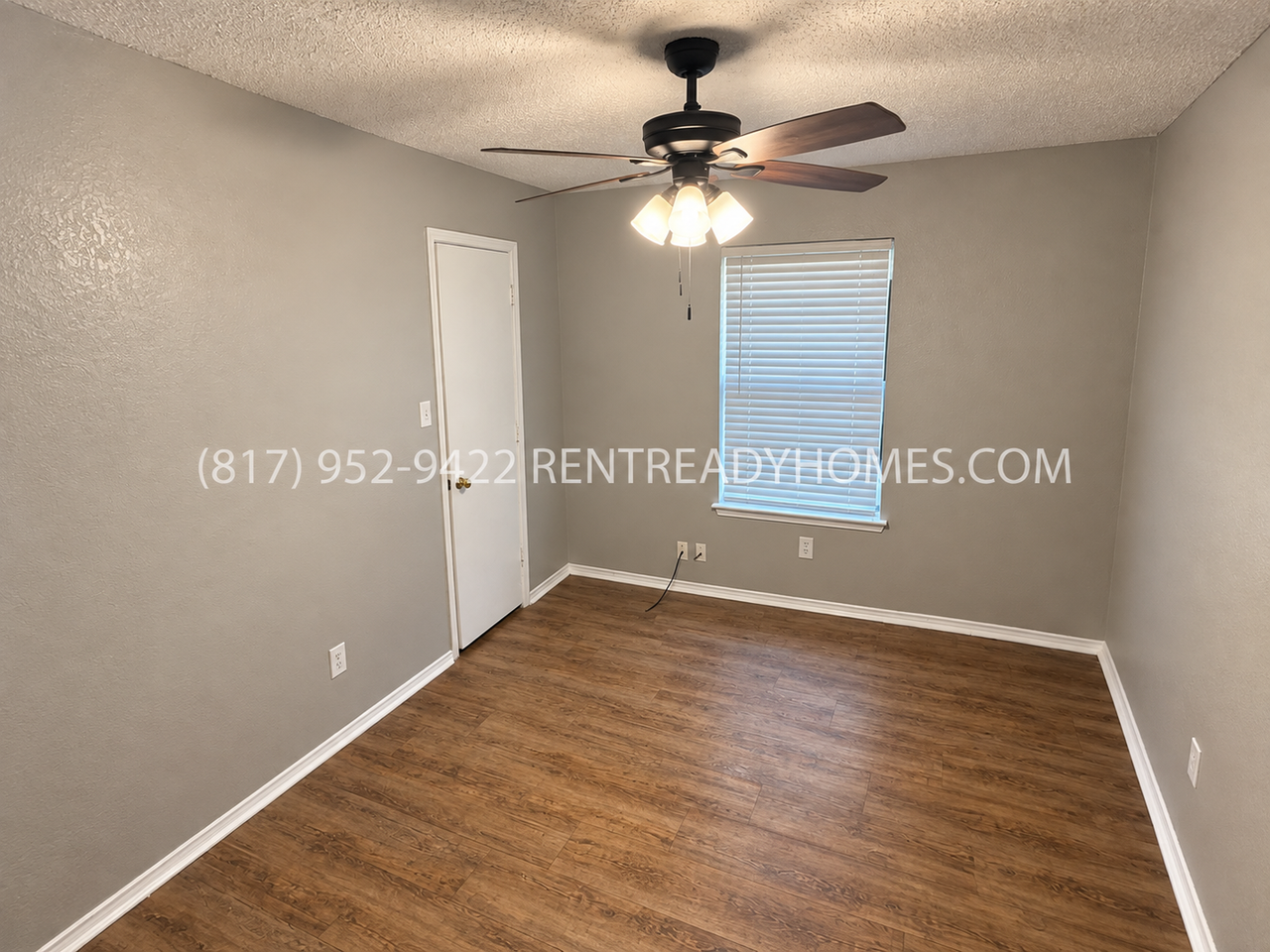 208 Oak Meadow Ln - Photo 5 of 10
