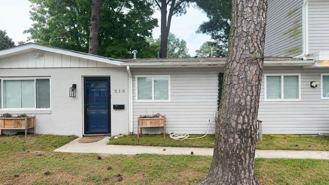 212 Waverly Dr - Photo 1 of 1