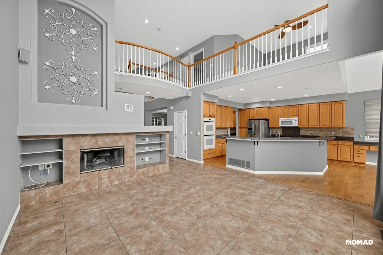 21955 E Costilla Dr - Photo 7 of 36