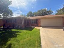 3404 Royal Rd - Photo 1 of 1