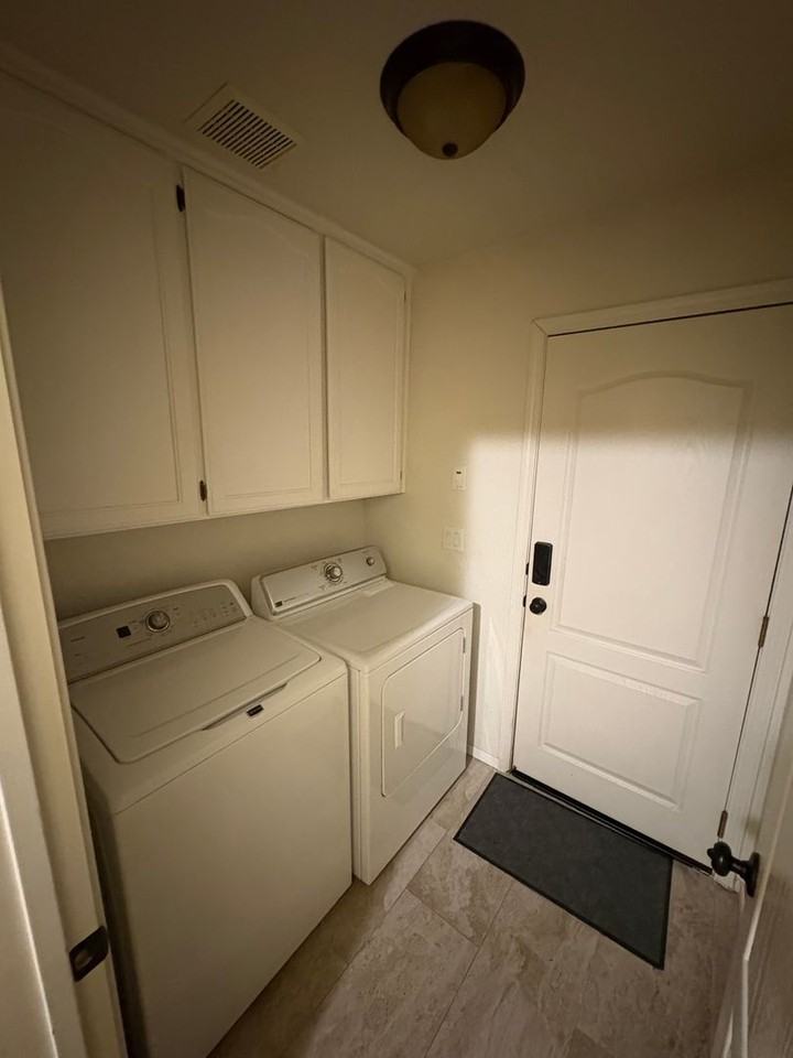 3524 S Lincoln Ct - Photo 7 of 42