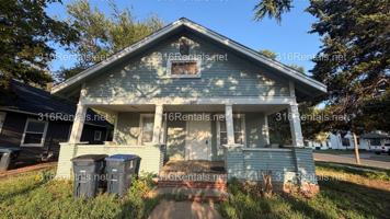 featured image of 620 S Washington St